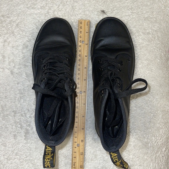 Pre-worn Air Wair with Soles bouncing by Dr. Martens size 6 in black - Picture 13 of 15
